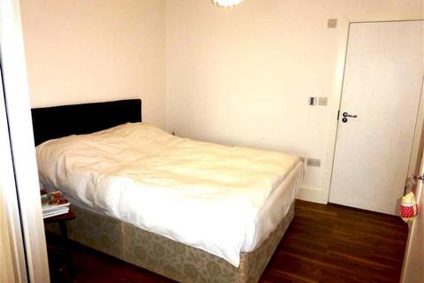 1 bedroom flat to rent, Bank Court, Hemel Hempstead