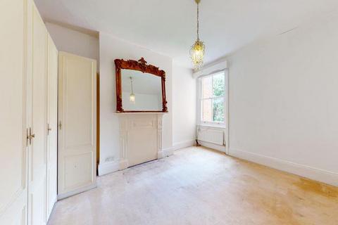 2 bedroom flat for sale, Essendine Road, Maida Vale, London