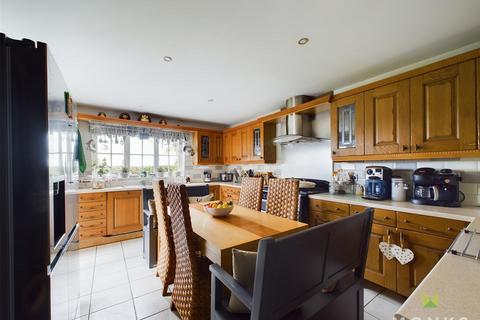 5 bedroom detached house for sale, Stableford Lodge, Jaras Drive, Baschurch, Shrewsbury