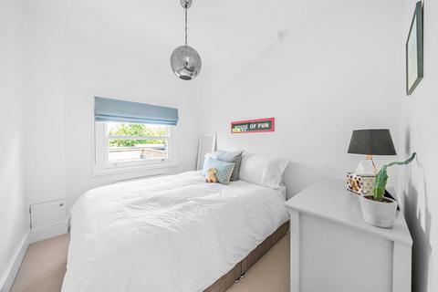 56 Willoughby Road, Kingston Upon Thames, KT2 6LJ