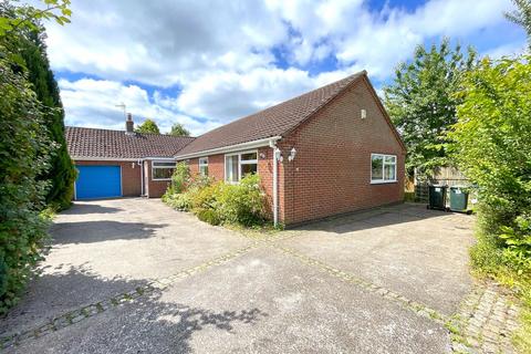 7 Walnut Grove, East Bridgford, Nottingham, NG13 8NS