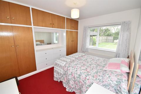 3 bedroom detached bungalow for sale, Main Street, Carlton-On-Trent, Newark