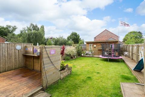 3 bedroom semi-detached house for sale, North Street, Barmby-On-The-Marsh