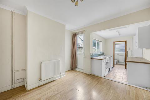 67 Albany Road, Reading, RG30 2UL