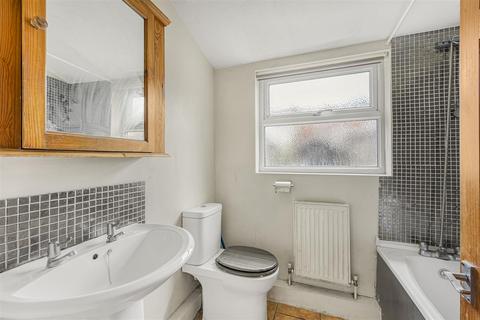 67 Albany Road, Reading, RG30 2UL