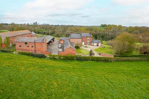 7 bedroom country house for sale, Dudleston, Nr Ellesmere.