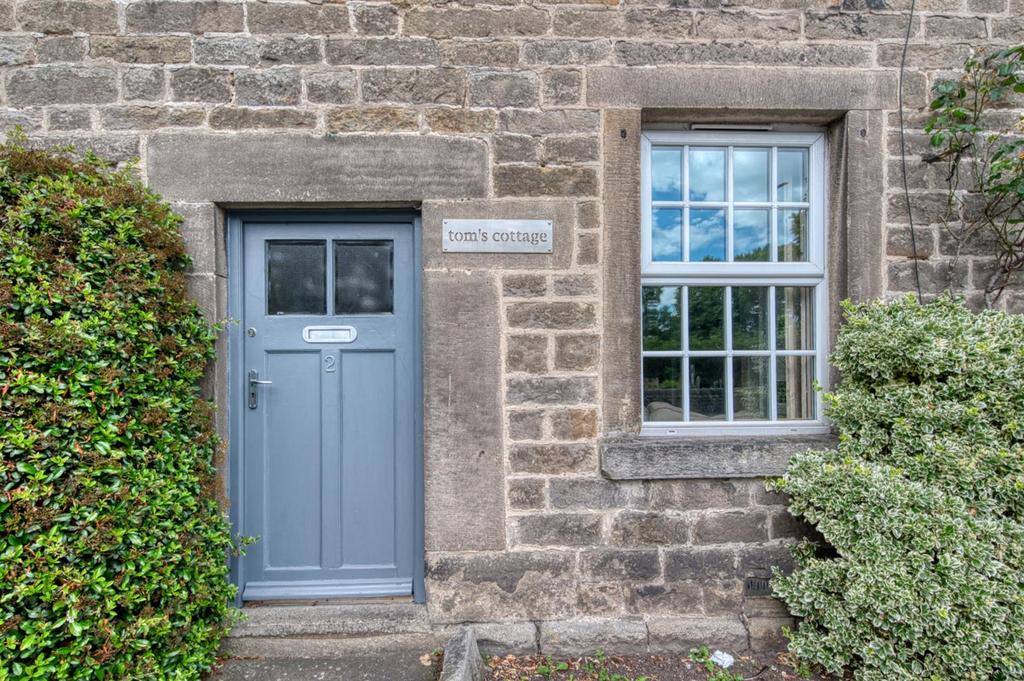 Church Street, Baslow, Bakewell 2 bed terraced house for sale £350,000