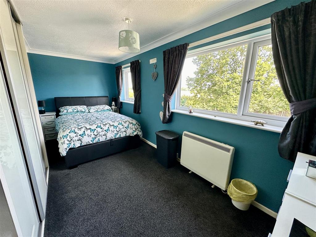 Bedroom one.JPEG
