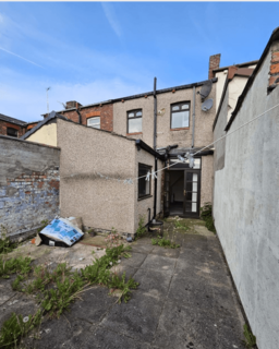 2 bedroom terraced house for sale, Northumberland Street, WN1 3PZ