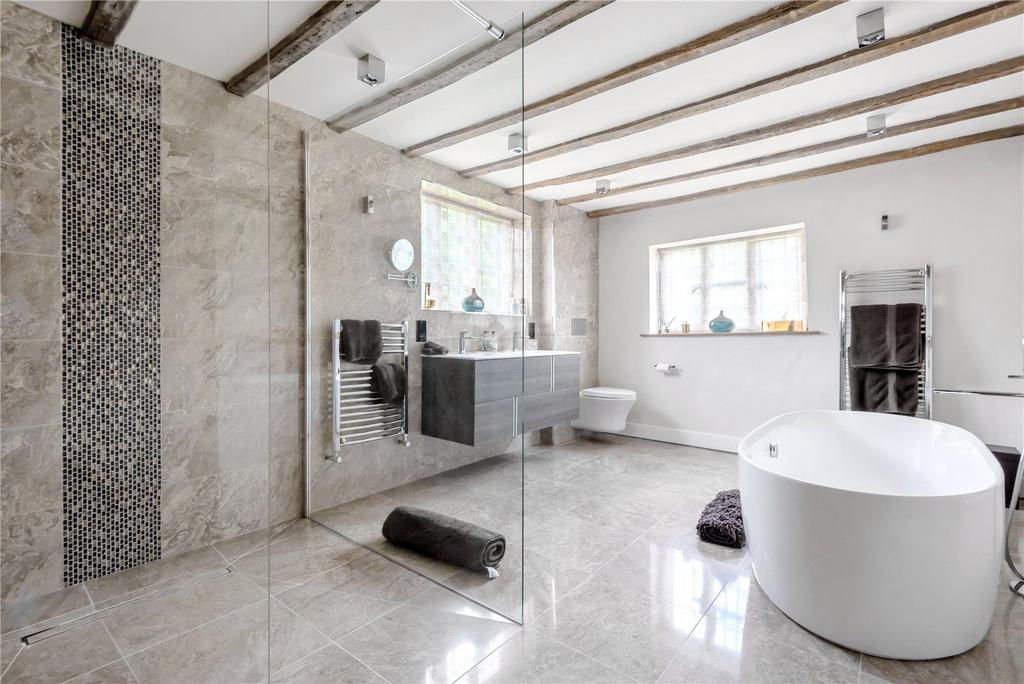 En Suite Bathroom