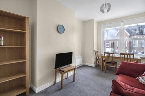 Flat 3, 7 Stanger Road, London, SE25 5JU