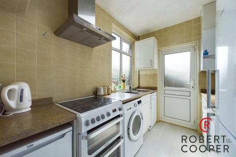 7 Ferncroft Avenue, Ruislip, HA4 9JE