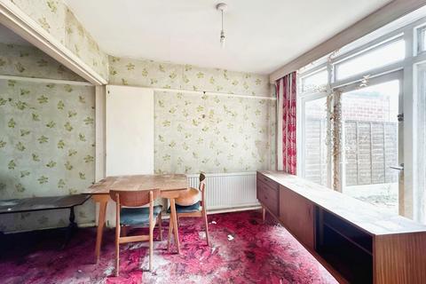 3 bedroom semi-detached house for sale, 21, Horndean Avenue, Wigston, Leicestershire LE18 1DP
