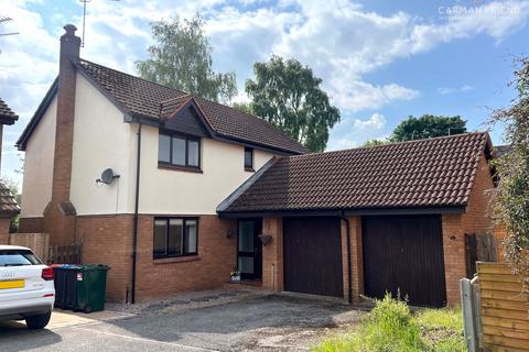 4 bedroom detached house for sale, Withy Croft, Great Boughton, CH3