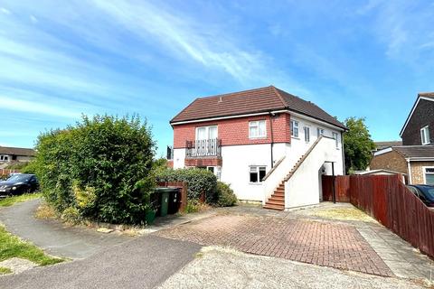 2 bedroom ground floor flat for sale, 89a Amis Avenue, Epsom, Surrey. KT19 9HY
