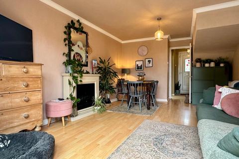 3 Ripon Walk, Hereford, HR4 9UF