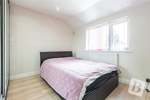 2 bedroom end of terrace house for sale, Elm Park Avenue, Hornchurch, RM12