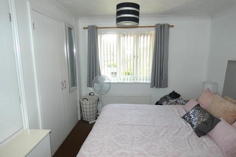 2 bedroom end of terrace house to rent, Teasel Drive, Thetford, IP24 2YL