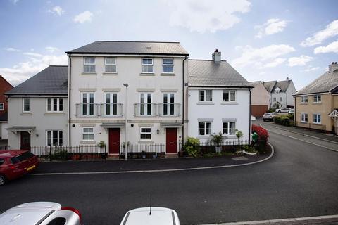 3 bedroom terraced house for sale, Carnac Drive, Dawlish, EX7