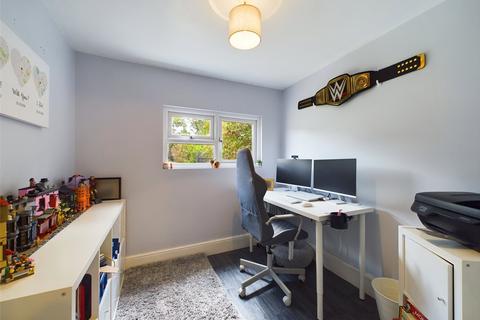 19 Cornwall Avenue, Cheltenham, GL51 8AX