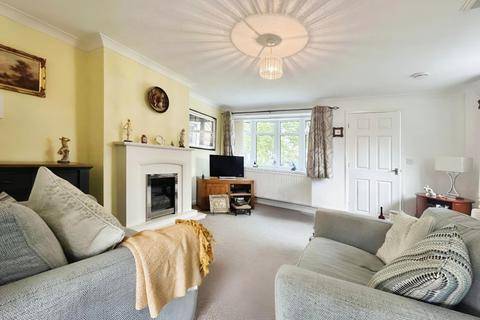 3 bedroom semi-detached house for sale, Fennel Grove, South Shields, Tyne and Wear, NE34 8TL