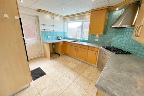 4 bedroom detached house for sale, Fleetwood Road, Cleveleys FY5