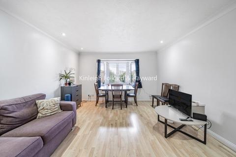 2 bedroom apartment to rent, Rossetti Road London SE16