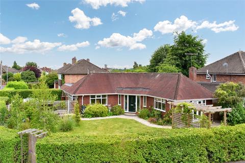 3 bedroom bungalow for sale, Alexander Avenue, Worcestershire WR9