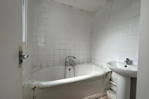 19 Boundfield Road, London, SE6 1PR
