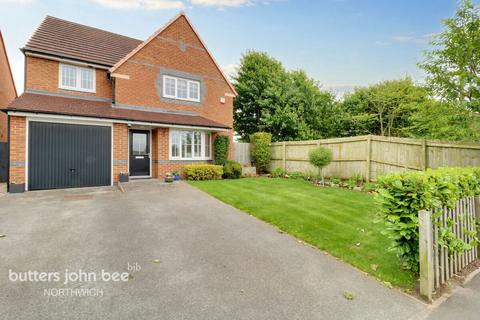 4 bedroom detached house for sale, Winnington Avenue, Northwich