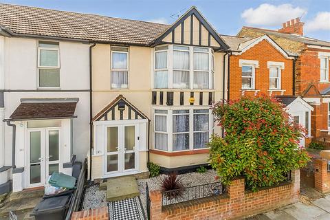 4 bedroom terraced house for sale, Park Avenue, Northfleet, Kent