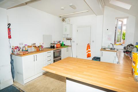 20 Luton Road, Selly Oak, Birmingham, B29 7BN