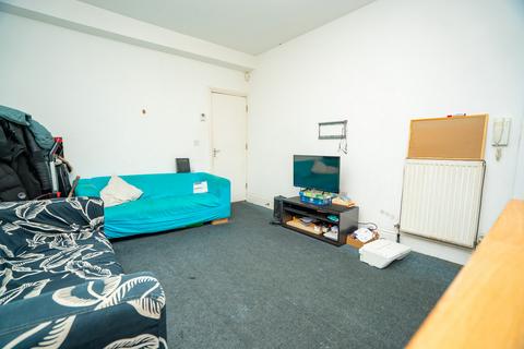 20 Luton Road, Selly Oak, Birmingham, B29 7BN