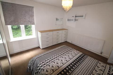 1 bedroom in a house share to rent, Newton Road, Burton upon Trent DE15