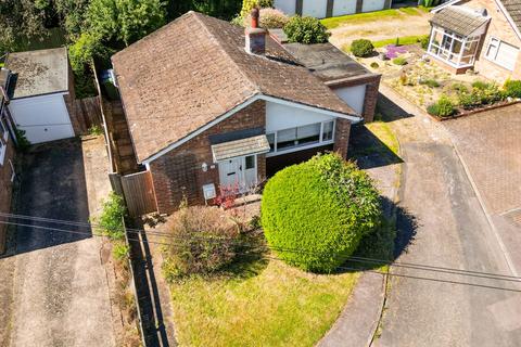 2 bedroom detached bungalow for sale, Holme Close, Oakington, CB24