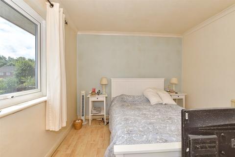10 Welton Close, Tonbridge, TN9 2QX