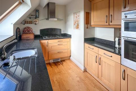 2 bedroom flat for sale, The Street, Bury