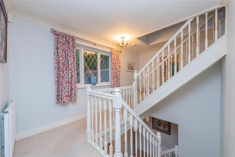 3 Berkeley Close, Priorslee, Telford, TF2 9GX
