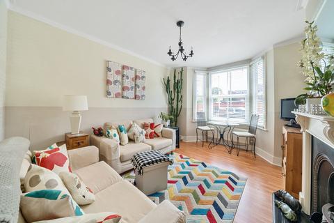 1 bedroom flat for sale, Gibbon Road, Kingston Upon Thames, KT2