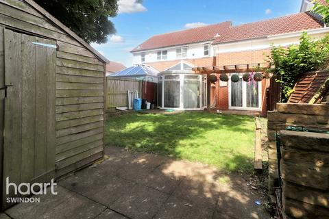 3 bedroom terraced house for sale, Syon Close, Swindon