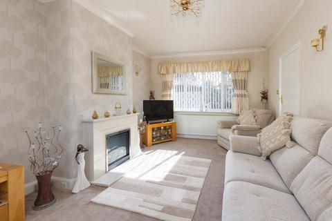 2 bedroom bungalow for sale, Common Edge Road,  Blackpool, FY4