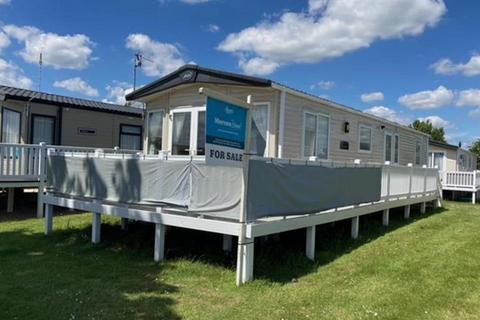 2 bedroom lodge for sale, Mersea Island Holiday Park A.B.I Clarendon, Colchester CO5