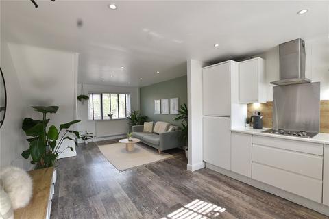 7 Vine Close, Shaw, Oldham, OL2 7TG