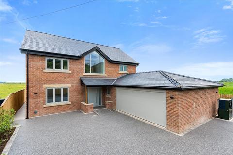 5 bedroom detached house for sale, Poolside, Preston PR4