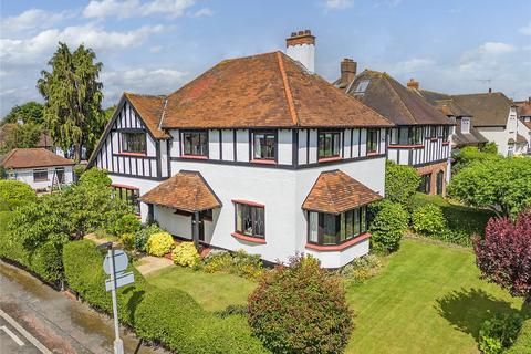 4 bedroom detached house for sale, Thorpe Hall Avenue, Thorpe Bay, Essex, SS1