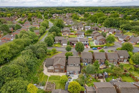 4 Cadshaw Close, Birchwood, Warrington, WA3 7LR