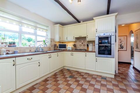 2 Barn Close, Mere Brow, Preston, PR4 6JW