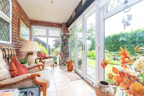 2 Barn Close, Mere Brow, Preston, PR4 6JW