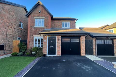 3 bedroom detached house to rent, Carr View Close, Tarleton