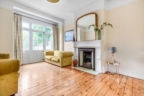 4 bedroom semi-detached house for sale, Arragon Gardens, London, SW16